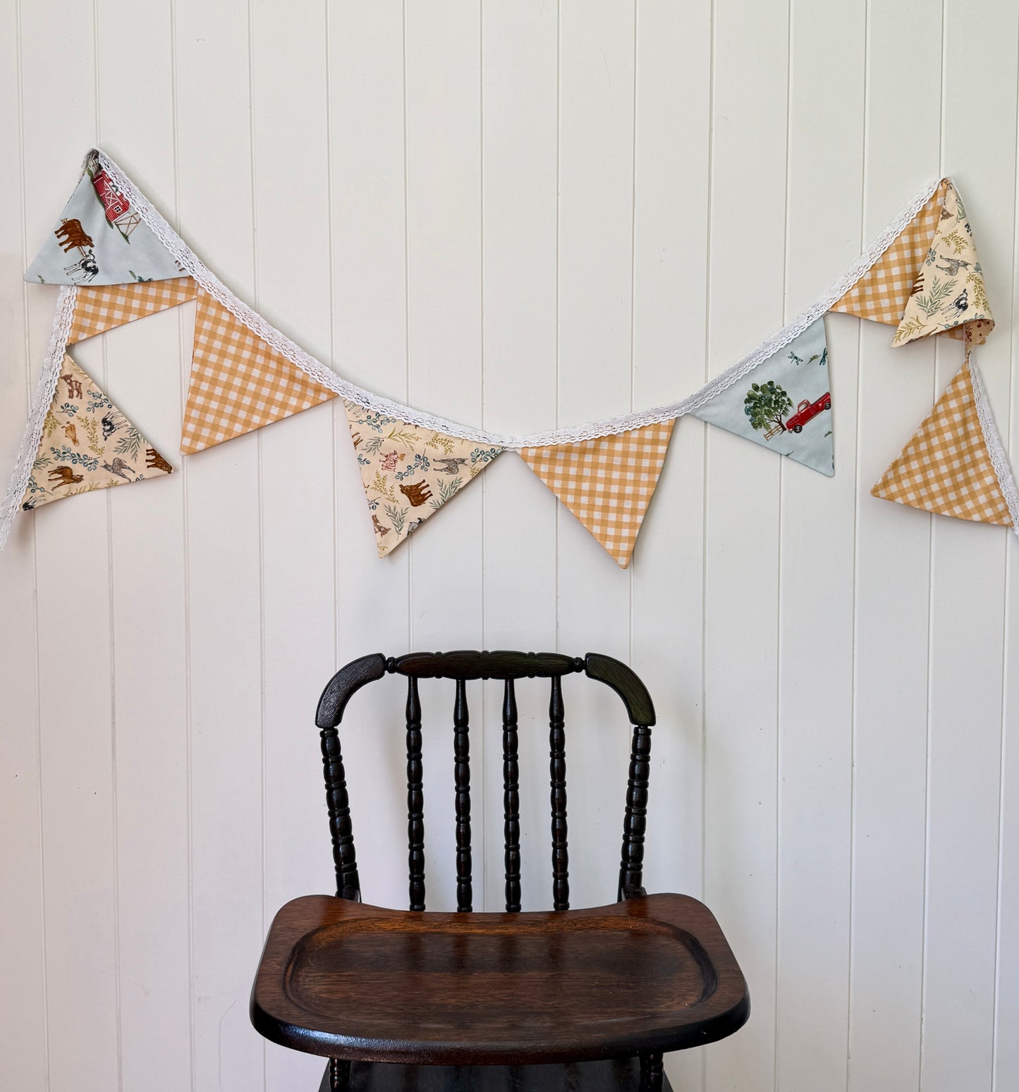 Farmyard Bunting