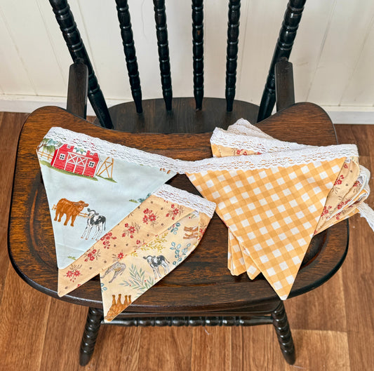 Farmyard Bunting